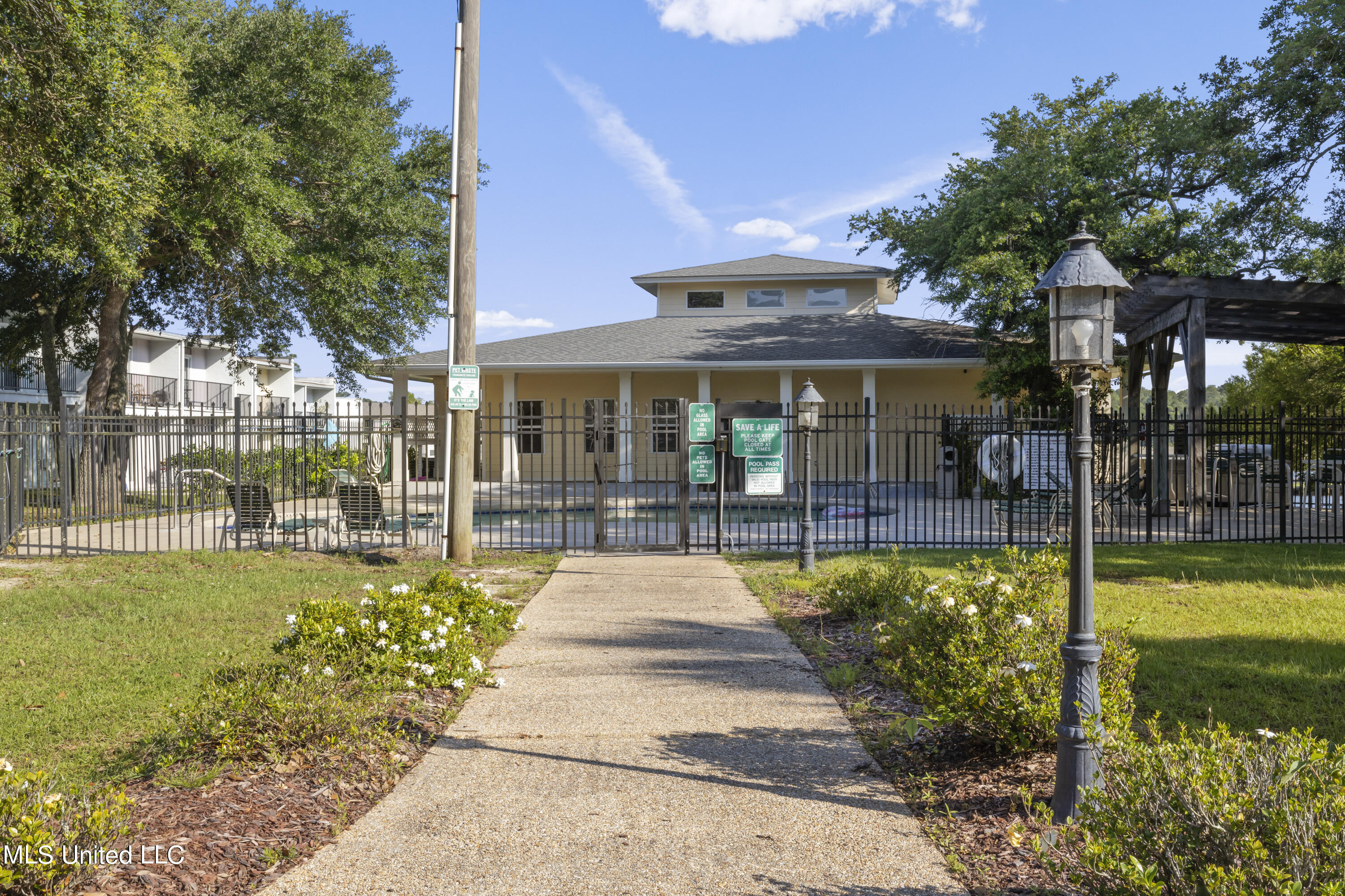 3230 Cumberland Road, Unit 54 Ocean Springs, MS 39564 - Photo 29 of 30 Clubhouse
