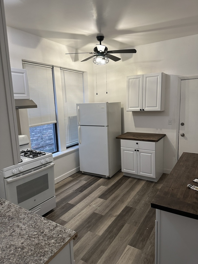 1418 West Lexington Street, Unit 2F Chicago, IL 60607 - Photo 2 of 4