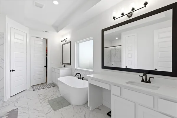 $3,195 | 396 Hollister Drive, Georgetown, TX 78628