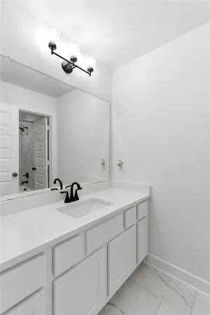 $3,195 | 396 Hollister Drive, Georgetown, TX 78628