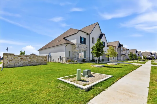 $3,295 | 396 Hollister Drive, Georgetown, TX 78628