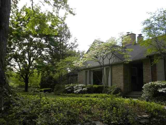 226 Stephens Road Grosse Pointe, MI 48236 - Photo 1 of 14 31024860.JPG
