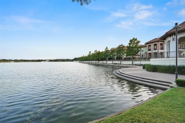 $375,000 | 6748 Plaza Via, Irving, TX 75039