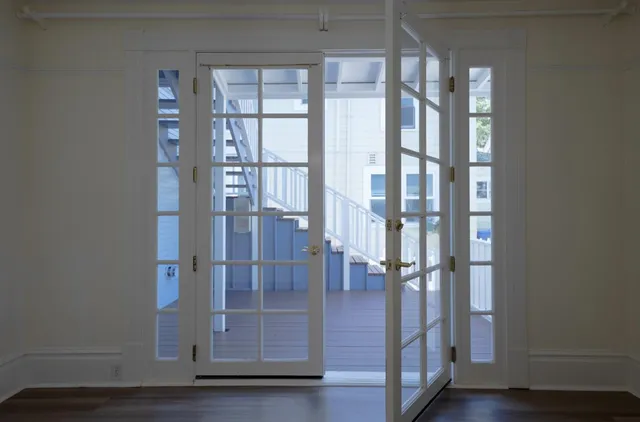 a view of entryway with dining room