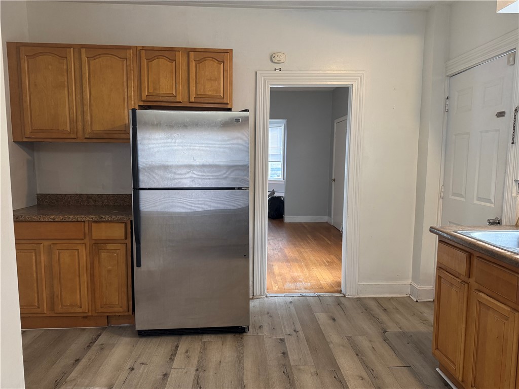 11 Downing Street Providence, RI 02907 - Photo 6 of 10