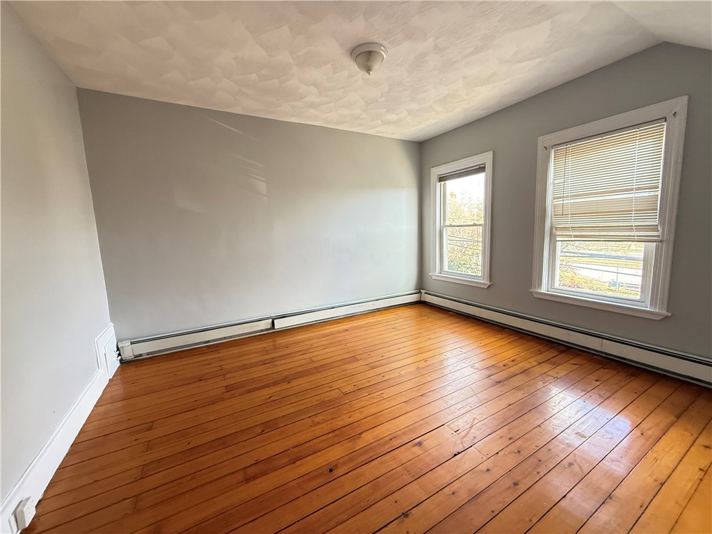 11 Downing Street Providence, RI 02907 - Photo 8 of 10