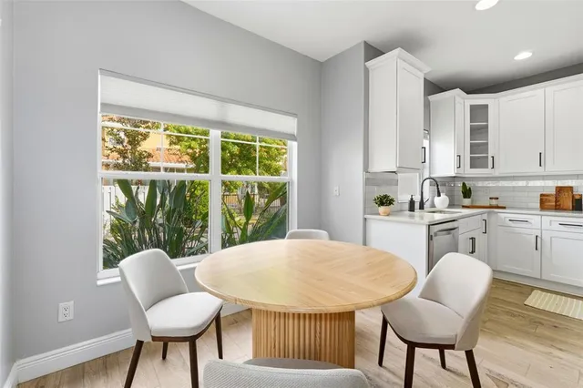 $4,000 | 7126 Regina Way, Orlando, FL 32819