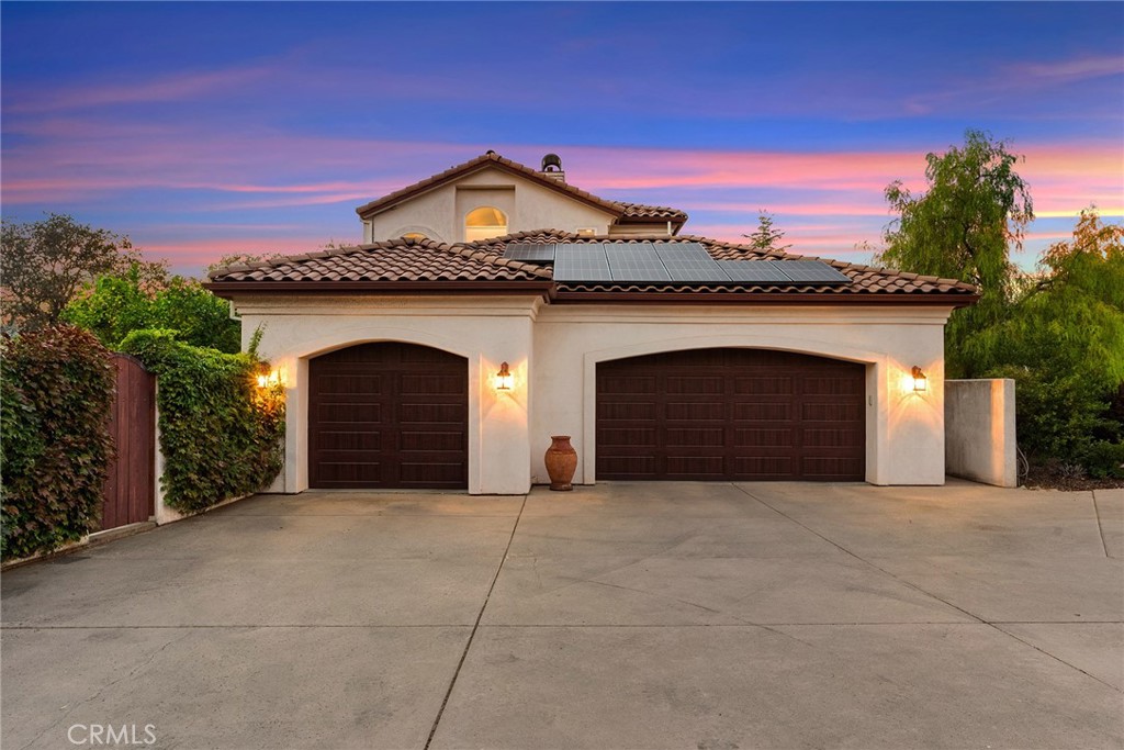3171 Sandstone Lane Chico, CA 95928 - Photo 11 of 70 a front view of a house with yard and garage
