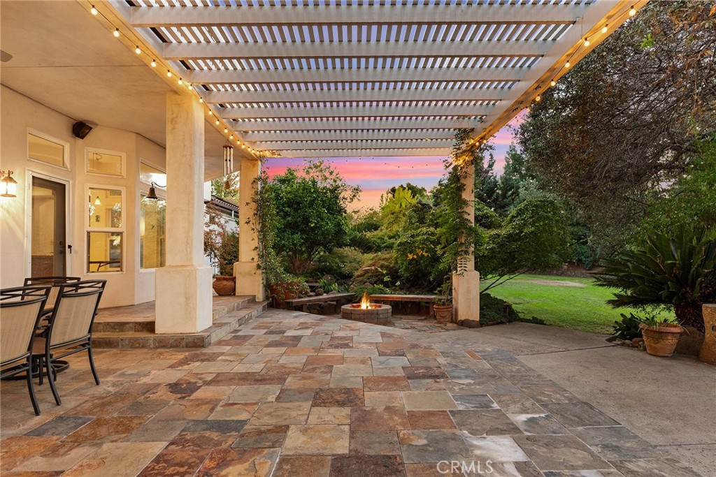 3171 Sandstone Lane Chico, CA 95928 - Photo 52 of 70 a view of a porch with furniture and a yard