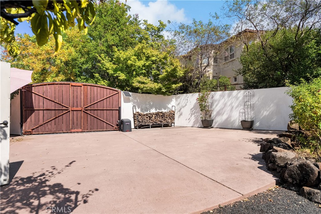 3171 Sandstone Lane Chico, CA 95928 - Photo 66 of 70 a view of outdoor space and backyard
