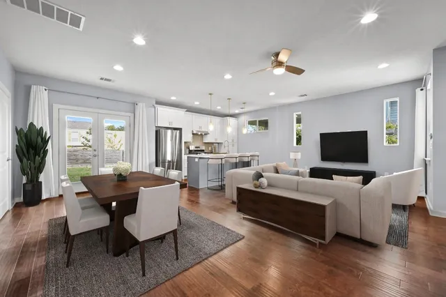 $425,000 | 308 Delmar Avenue, Unit B, Austin, TX 78752