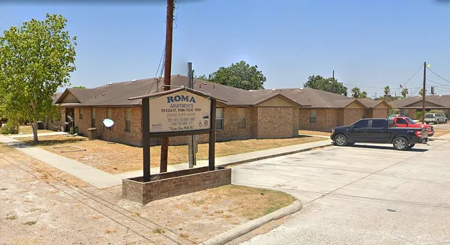 $430 | 1715 2nd, Roma, TX 78584