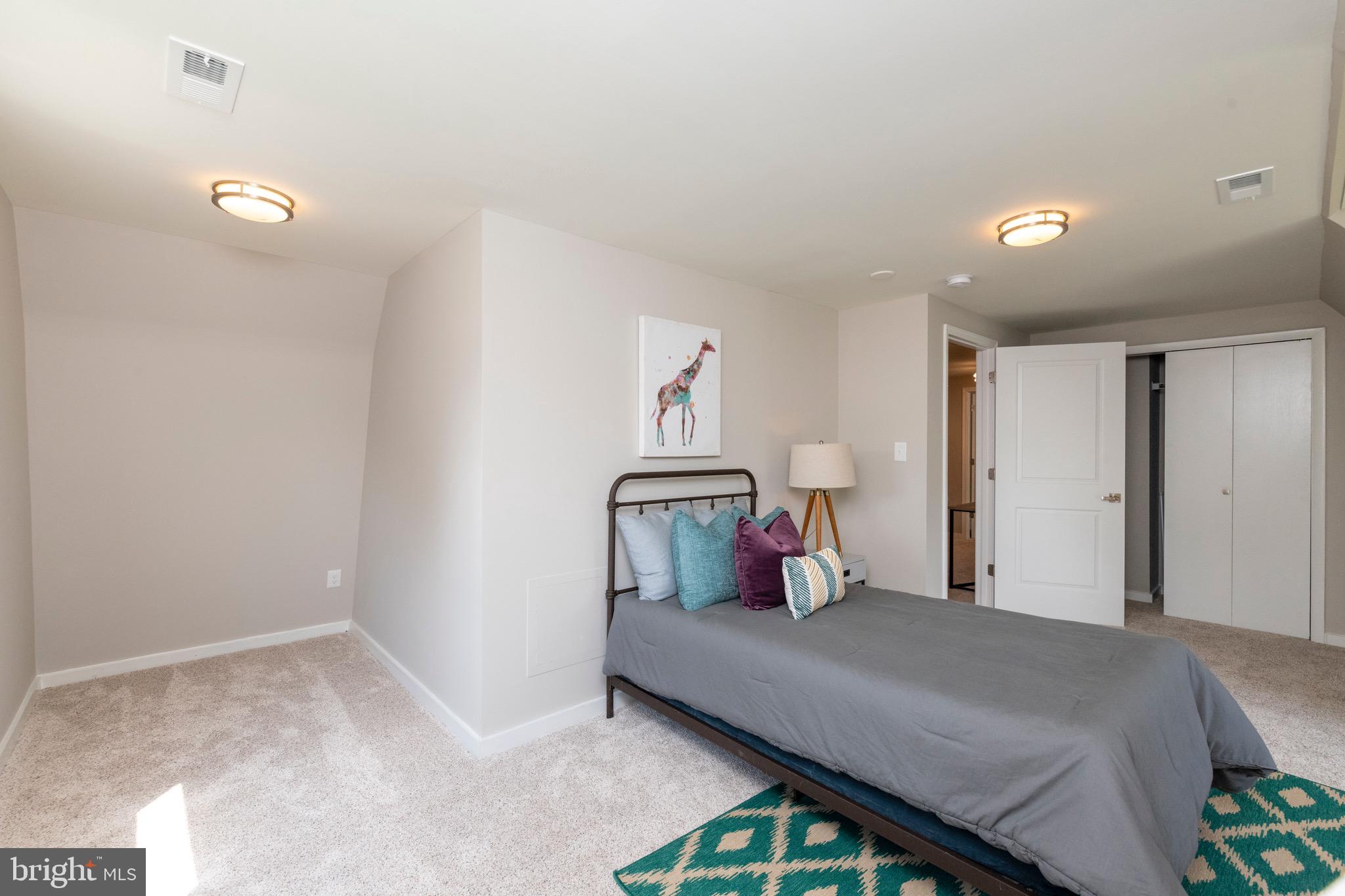 524 Patapsco Avenue Rosedale, MD 21237 - Photo 31 of 46 Large study or gaming nook in 2nd floor bedroom!