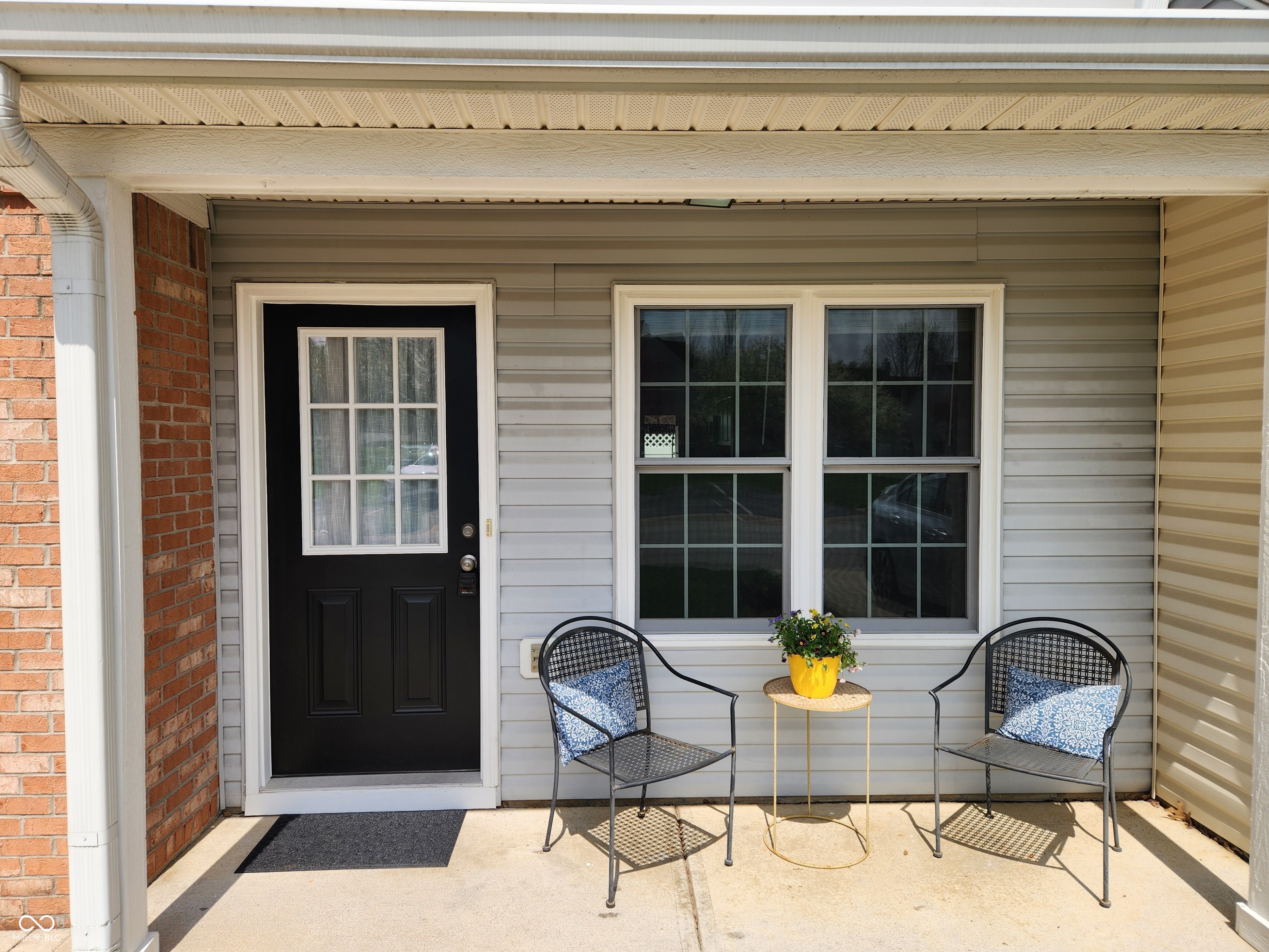 9646 Ladson Street Fishers, IN 46038 - Photo 2 of 25