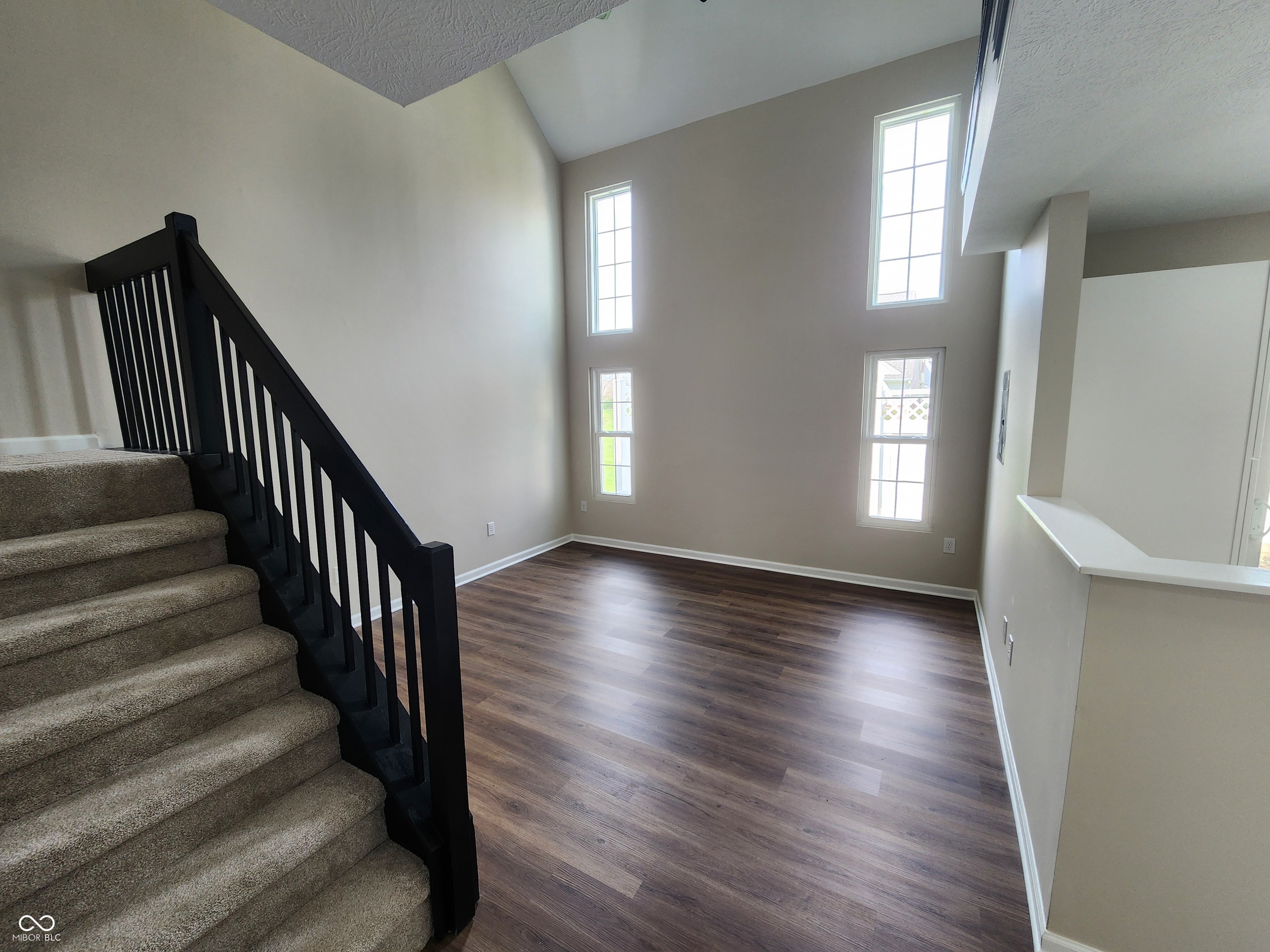 9646 Ladson Street Fishers, IN 46038 - Photo 5 of 25