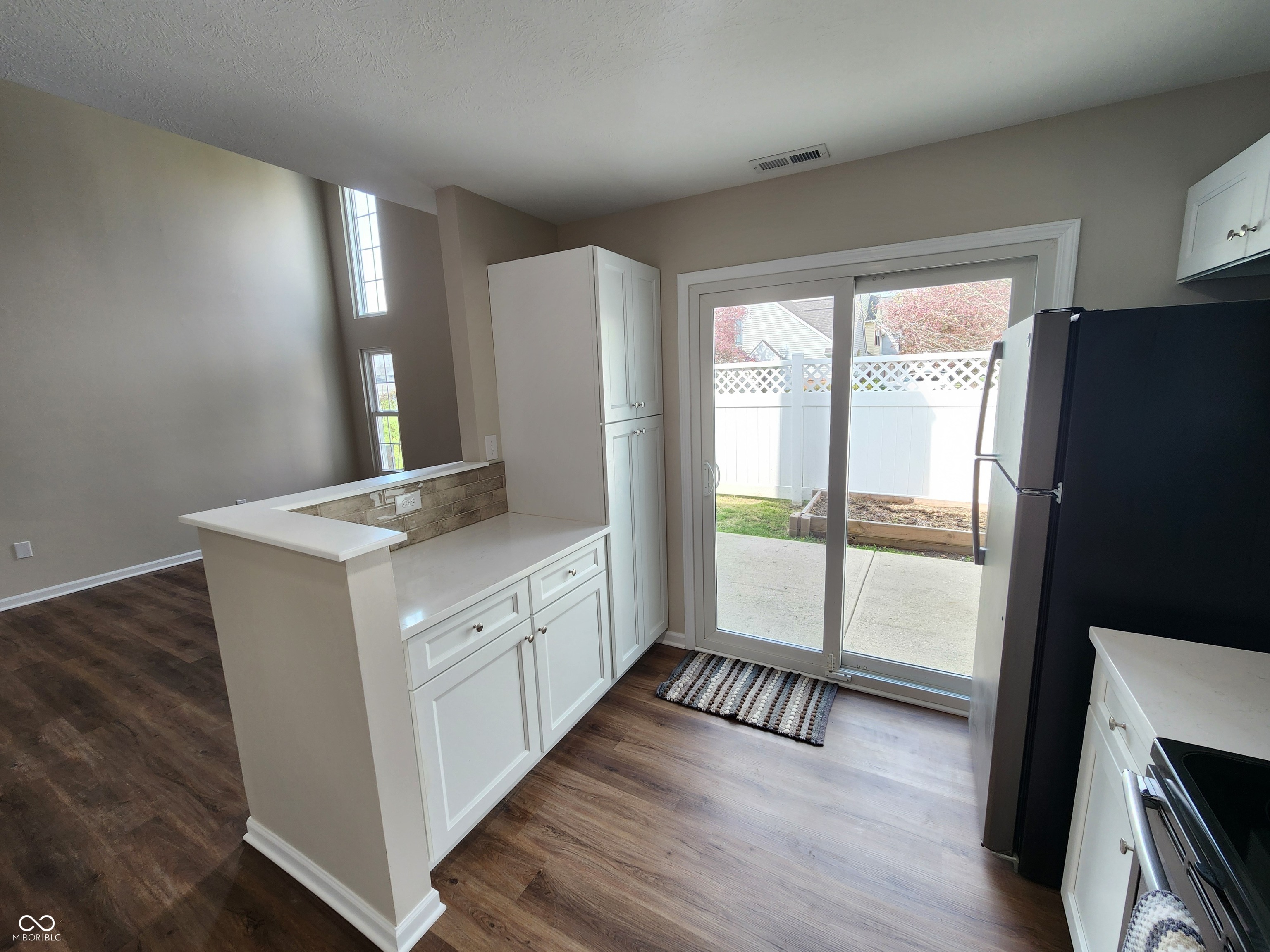 9646 Ladson Street Fishers, IN 46038 - Photo 9 of 25