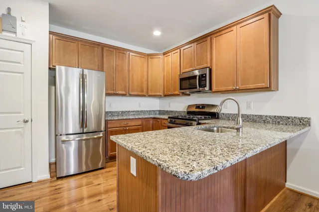 $2,895 | 716 Orangewood Court, Perkasie, PA 18944