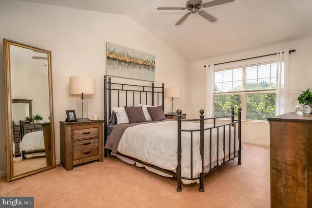 $2,895 | 716 Orangewood Court, Perkasie, PA 18944