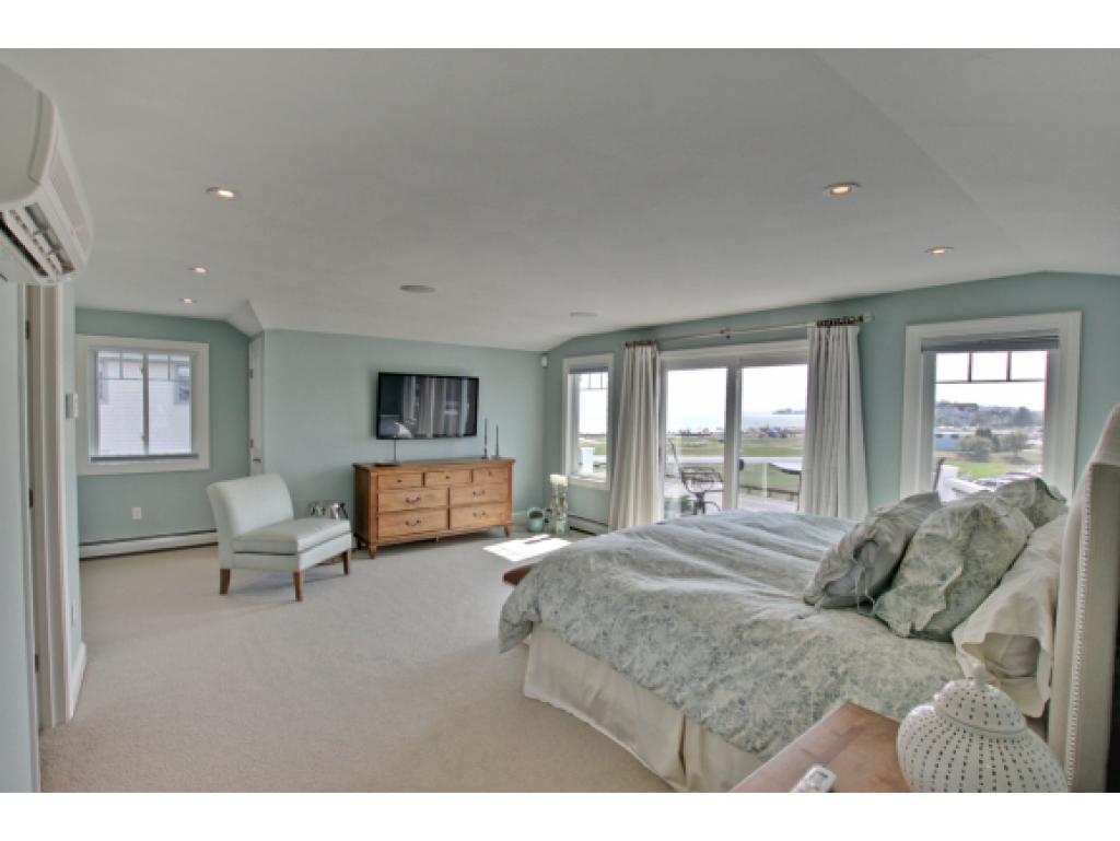 1035 Ocean Boulevard Rye, NH 03870 - Photo 18 of 30