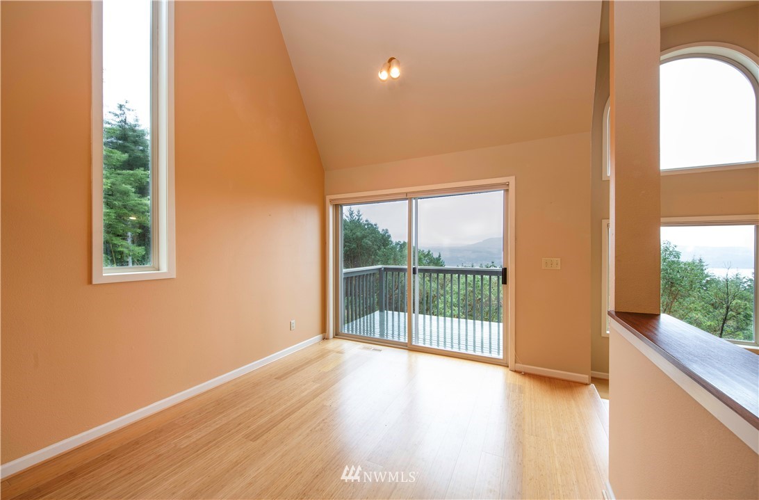 6150 Cape George Road Port Townsend, WA 98368 - Photo 10 of 25 Gallery Image 10