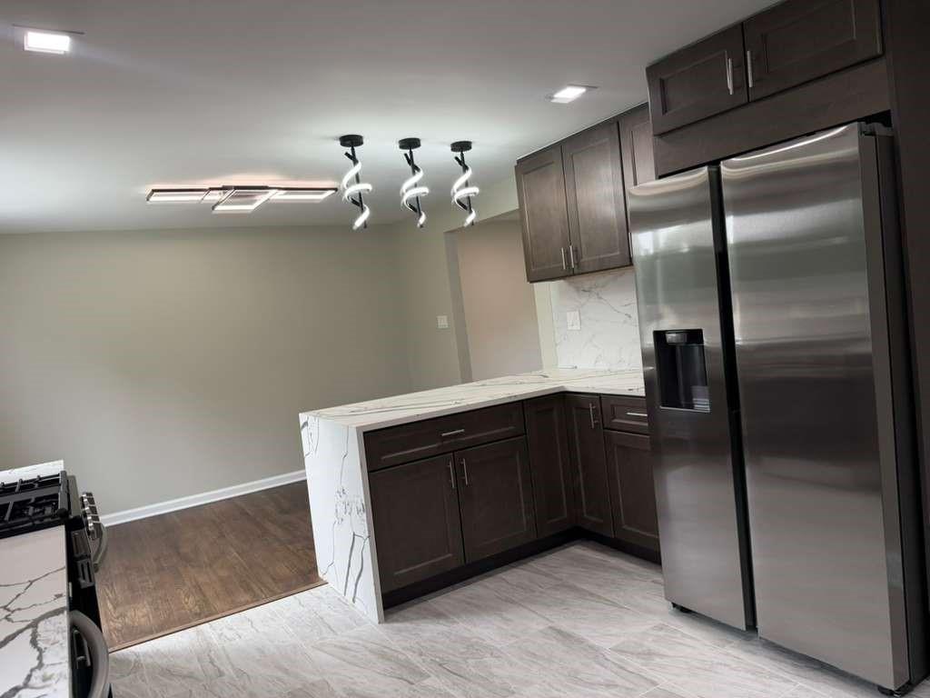 1216 Rolling Meadow Road Pittsburgh, PA 15241 - Photo 6 of 28 Gallery Image 6