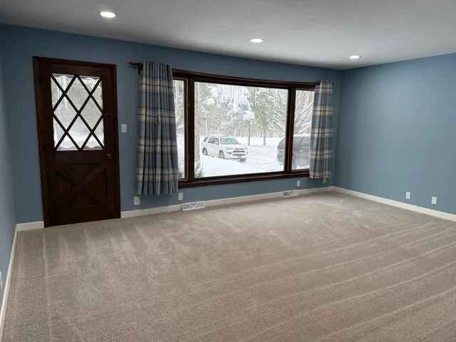 $269,900 | 2404 West Arthur Road, New Era, MI 49446