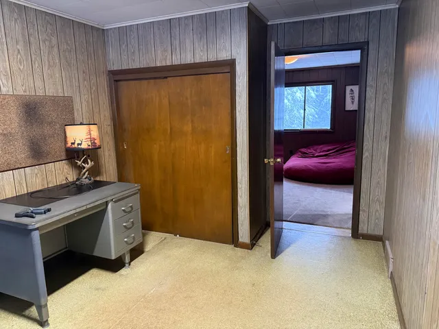 $269,900 | 2404 West Arthur Road, New Era, MI 49446