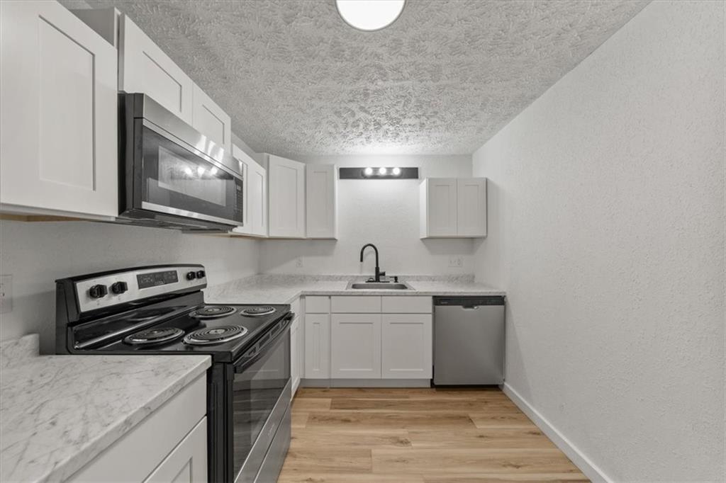 2200 Mission Road Harrisonville, MO 64701 - Photo 13 of 39