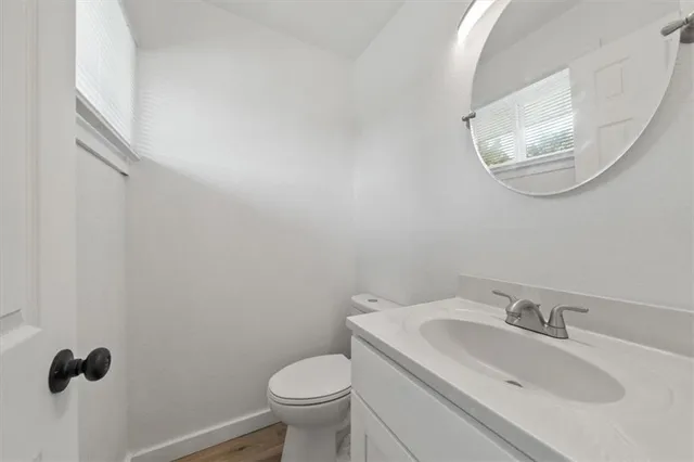 $865,000 | 2200 Mission Road, Harrisonville, MO 64701