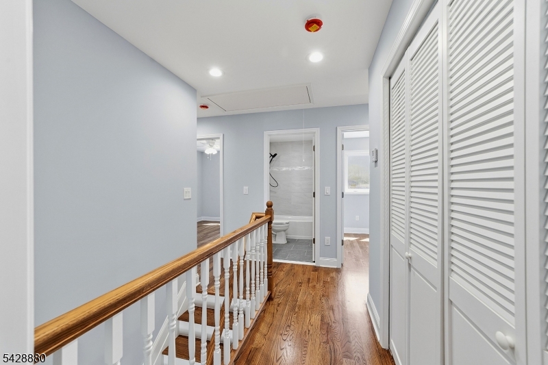 270 Alpine Way Old Bridge, NJ 08879 - Photo 13 of 35