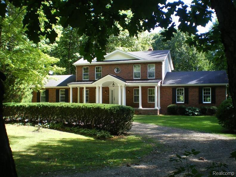 265 South Richman Road St. Clair, MI 48079 - Photo 1 of 18 24098392-1.jpg
