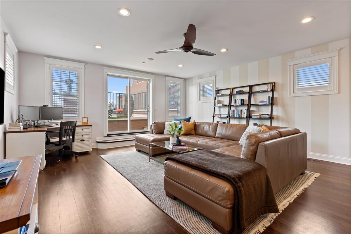 3638 North Wayne Avenue Chicago, IL 60613 - Photo 21 of 38