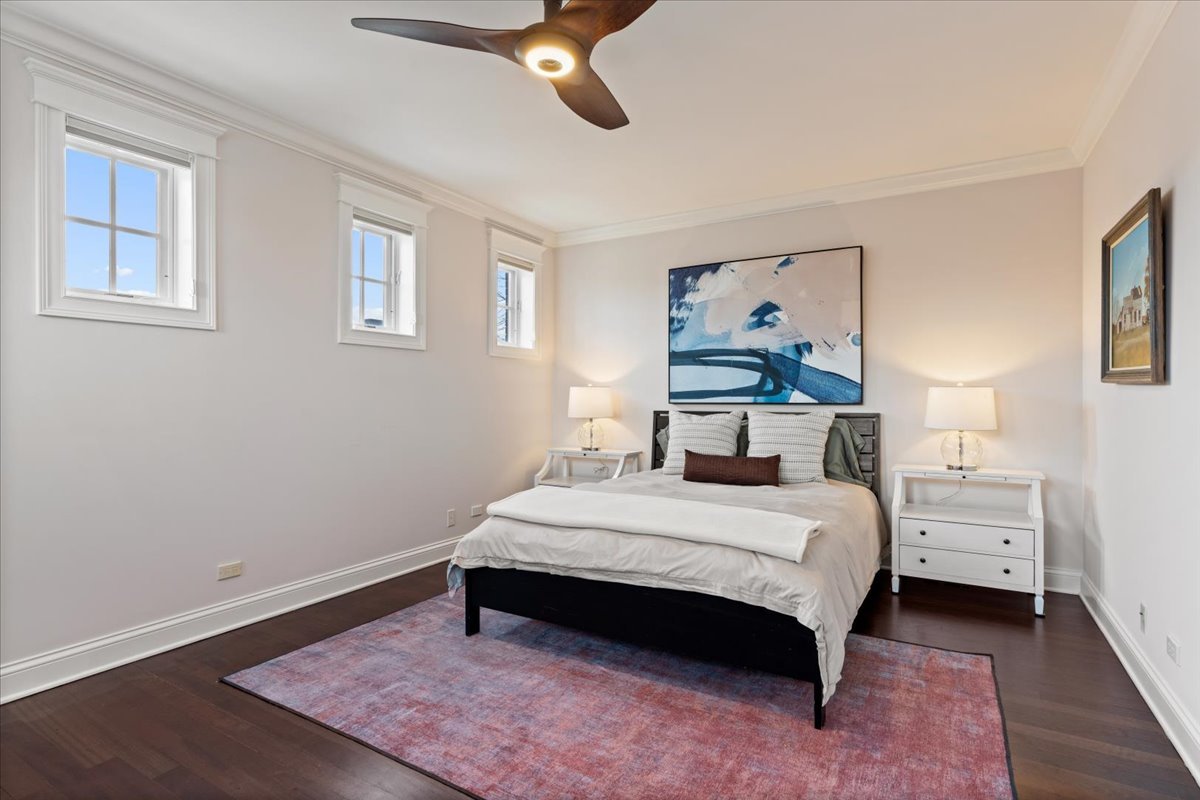 3638 North Wayne Avenue Chicago, IL 60613 - Photo 23 of 38
