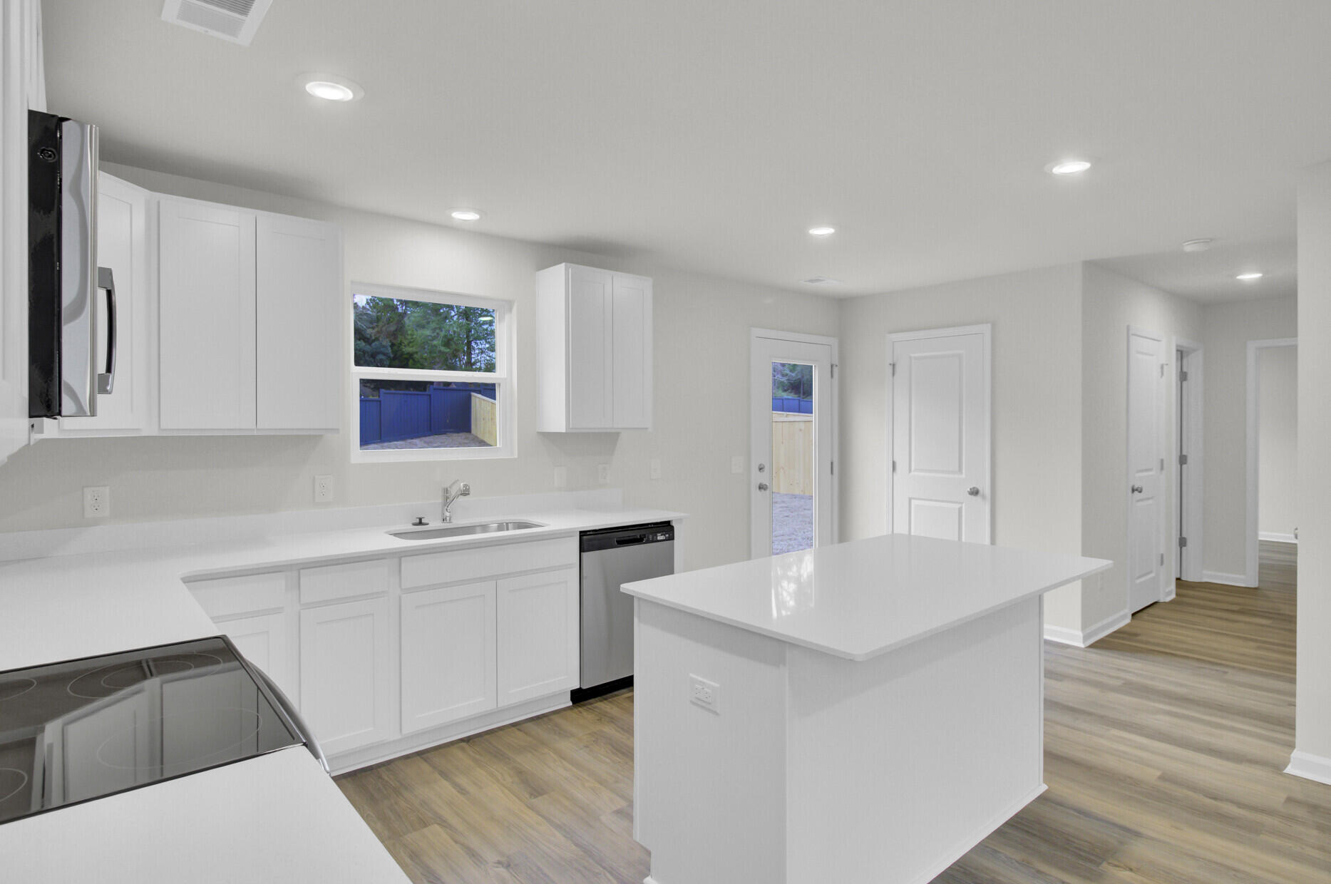 7007 Windham Way Ladson, SC 29456 - Photo 10 of 53 Spacious Kitchen w. Island