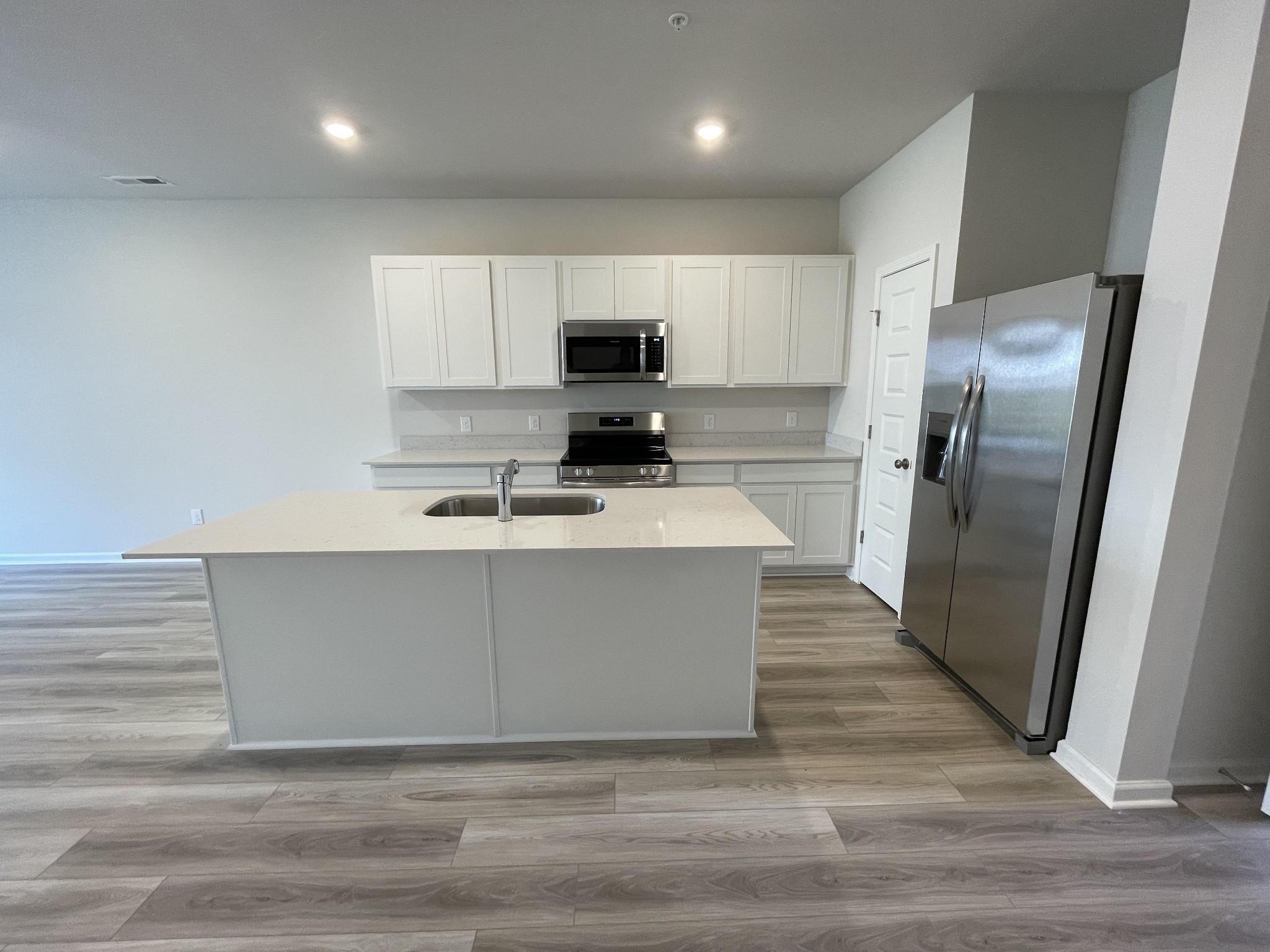 453 Alcott Way Spring Hill, TN 37174 - Photo 6 of 25