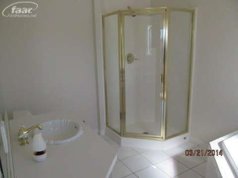 6973 Hazard Road Fenton, MI 48430 - Photo 19 of 29 20395996-18.JPG