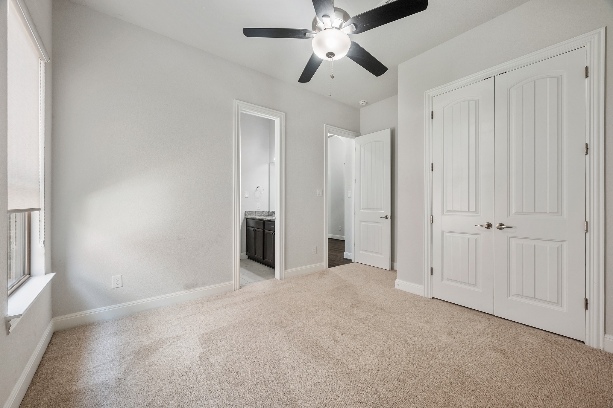 2709 Steece Way Leander, TX 78641 - Photo 36 of 39 a view of empty room with ceiling fan