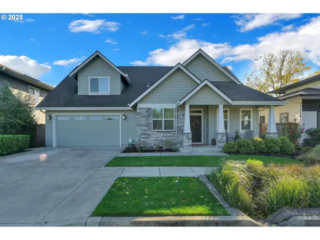 $886,000 | 2138 Country Haven Drive, Eugene, OR 97408