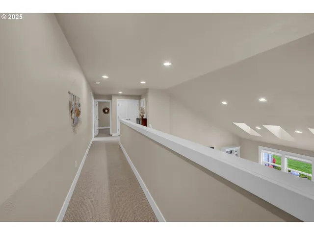 $886,000 | 2138 Country Haven Drive, Eugene, OR 97408