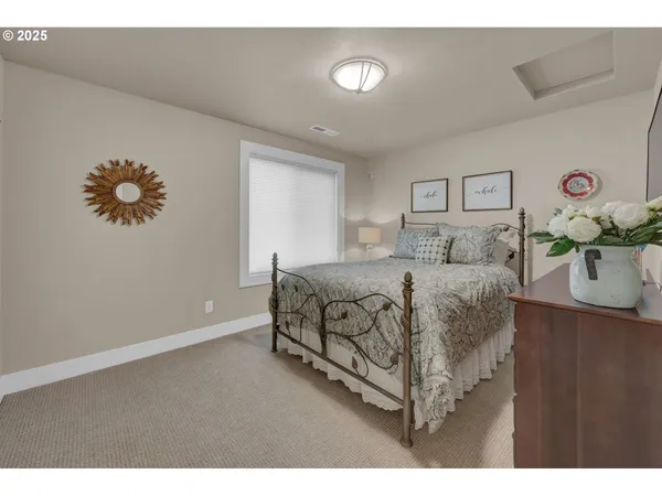$860,000 | 2138 Country Haven Drive, Eugene, OR 97408