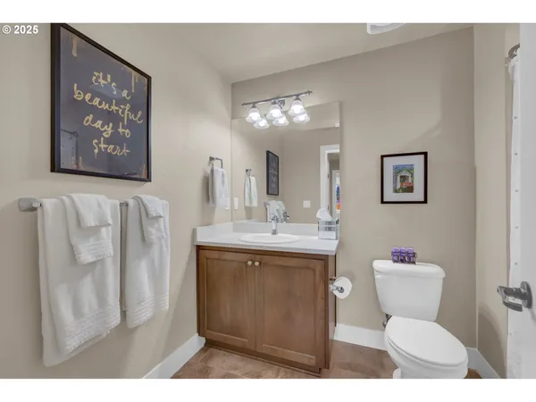 $860,000 | 2138 Country Haven Drive, Eugene, OR 97408