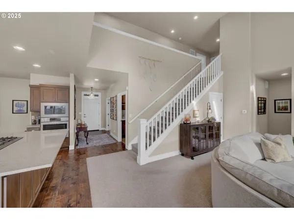 $860,000 | 2138 Country Haven Drive, Eugene, OR 97408