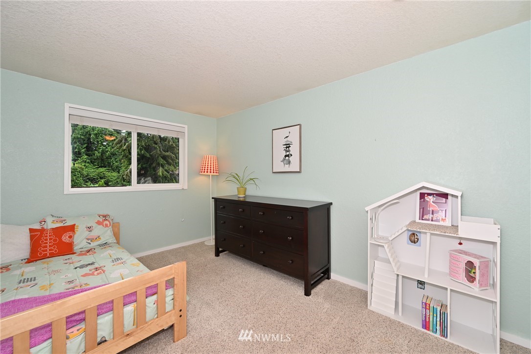 16601 30th Drive Southeast Bothell, WA 98012 - Photo 24 of 35 Gallery Image 24