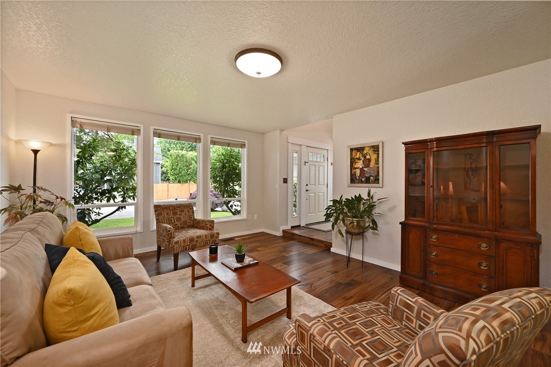 16601 30th Drive Southeast Bothell, WA 98012 - Photo 7 of 35 Gallery Image 7