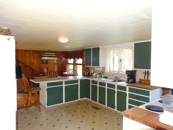 809 Wendell Road Warwick, MA 01378 - Photo 5 of 20