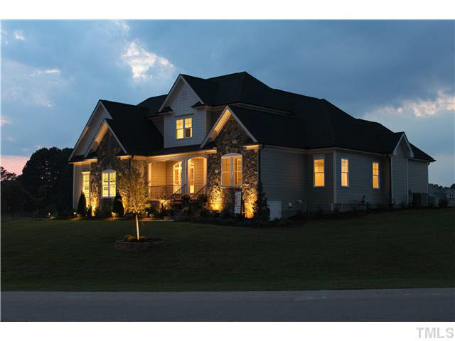 2613 Packhouse Road Zebulon, NC 27597 - Photo 4 of 25 Gallery Image 4