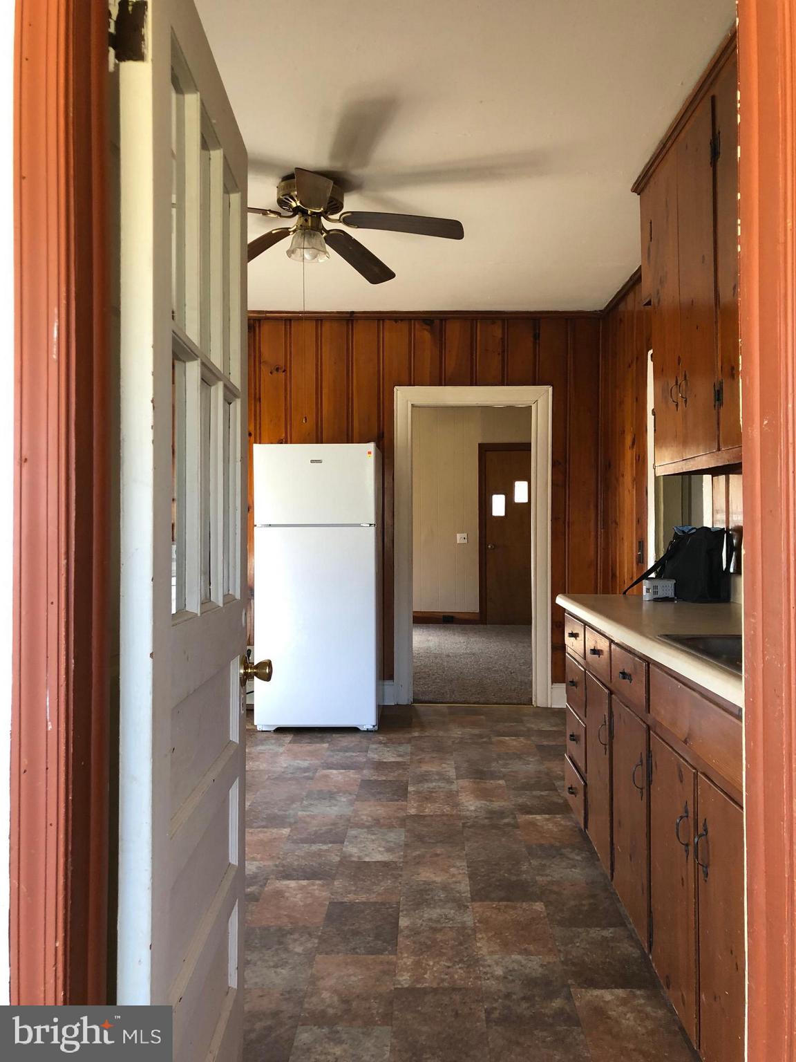 464 Belsches Road Bumpass, VA 23024 - Photo 14 of 43 Looking from Mud room into kitchen