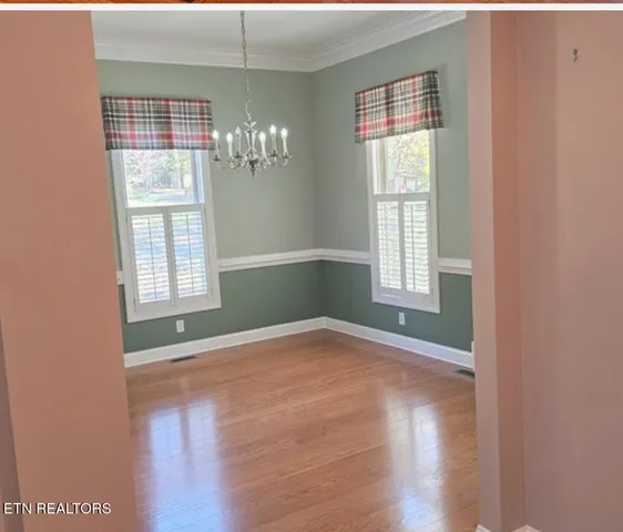 $675,000 | 302 Oostanali Circle, Loudon, TN 37774