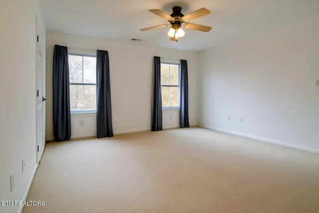 $675,000 | 302 Oostanali Circle, Loudon, TN 37774