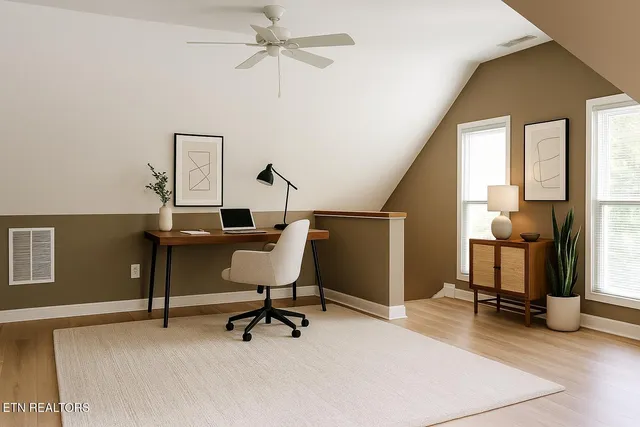 $675,000 | 302 Oostanali Circle, Loudon, TN 37774